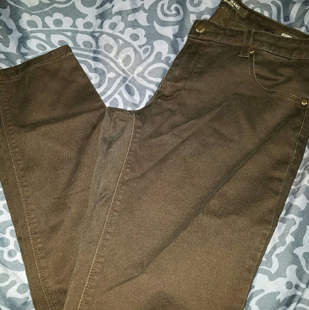 Black skinny jeans